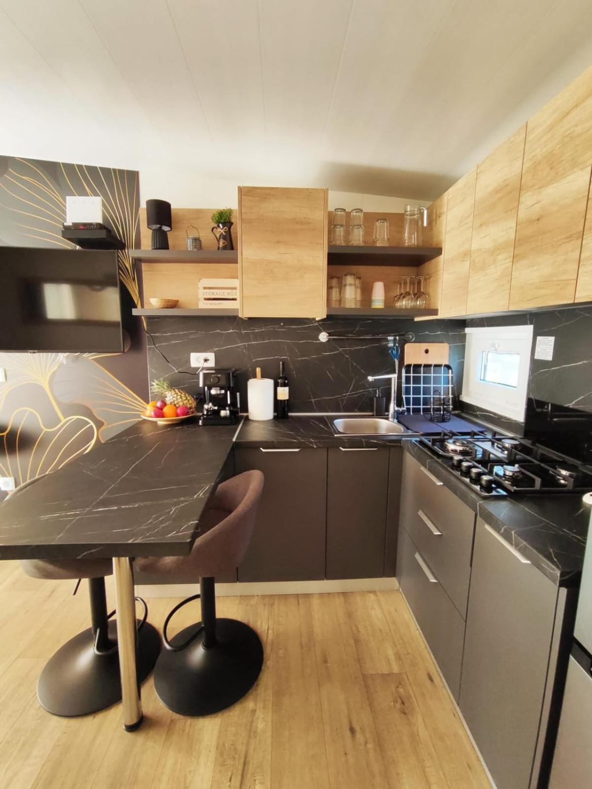 Mobile Home Kala بيوغْغاد نا موغو المظهر الخارجي الصورة
